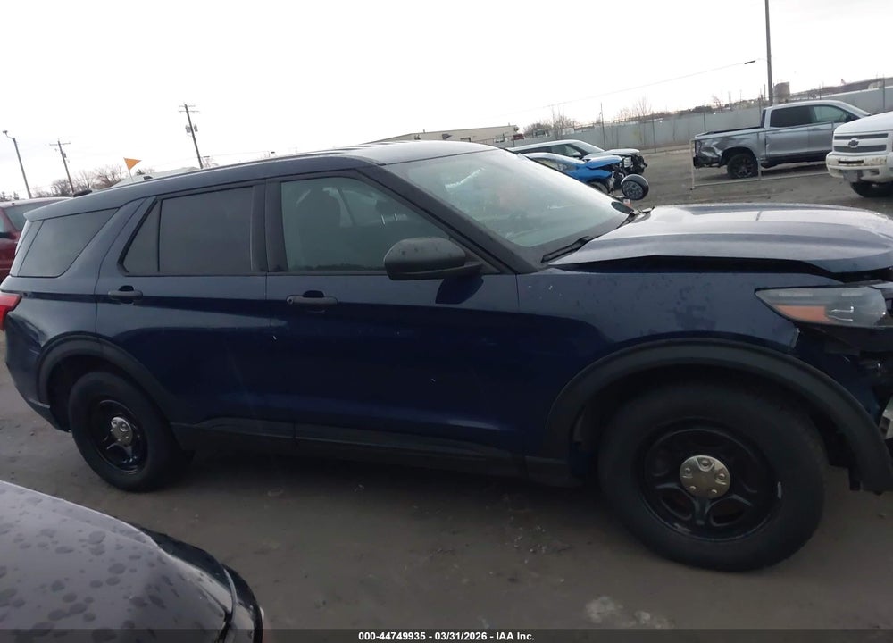 2021 FORD POLICE INTERCEPTOR UTILITY VIN: 1FM5K8AW6MNA17682
