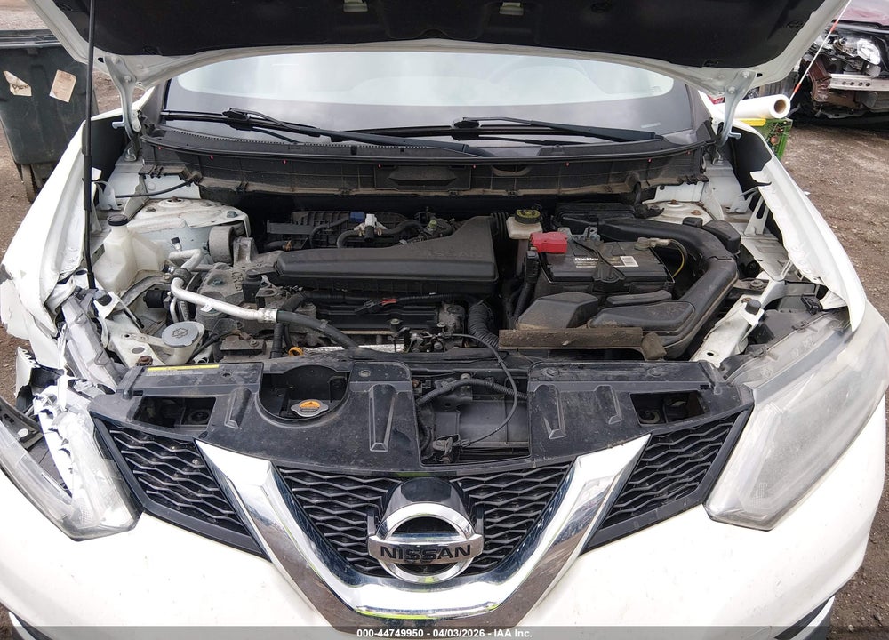 2015 NISSAN ROGUE S VIN: KNMAT2MV1FP579867