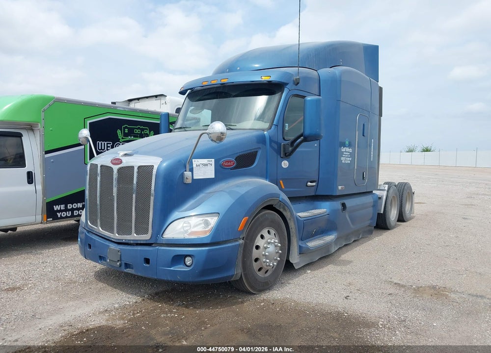 2020 PETERBILT 579 VIN: 1XPBDP9X7LD675376