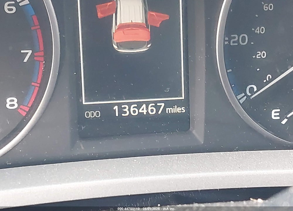 2018 TOYOTA RAV4 XLE VIN: 2T3WFREV5JW435174