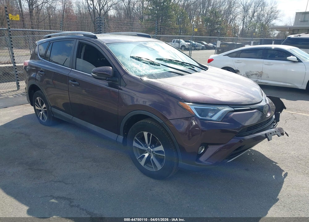 2018 TOYOTA RAV4 XLE VIN: 2T3WFREV5JW435174