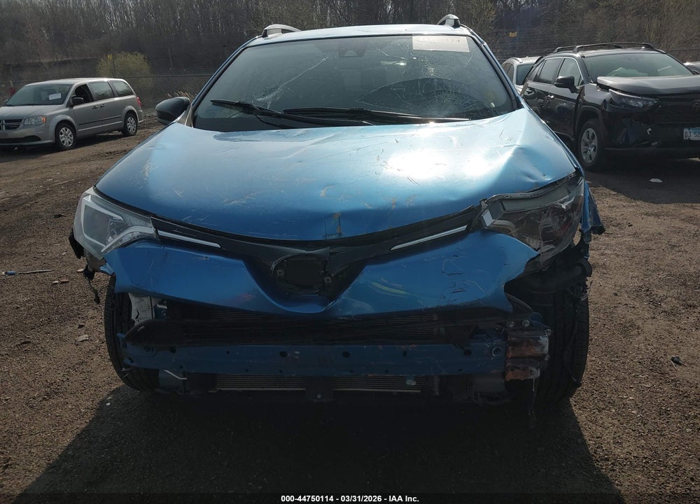 2017 TOYOTA RAV4 LE VIN: JTMBFREV9HJ708625