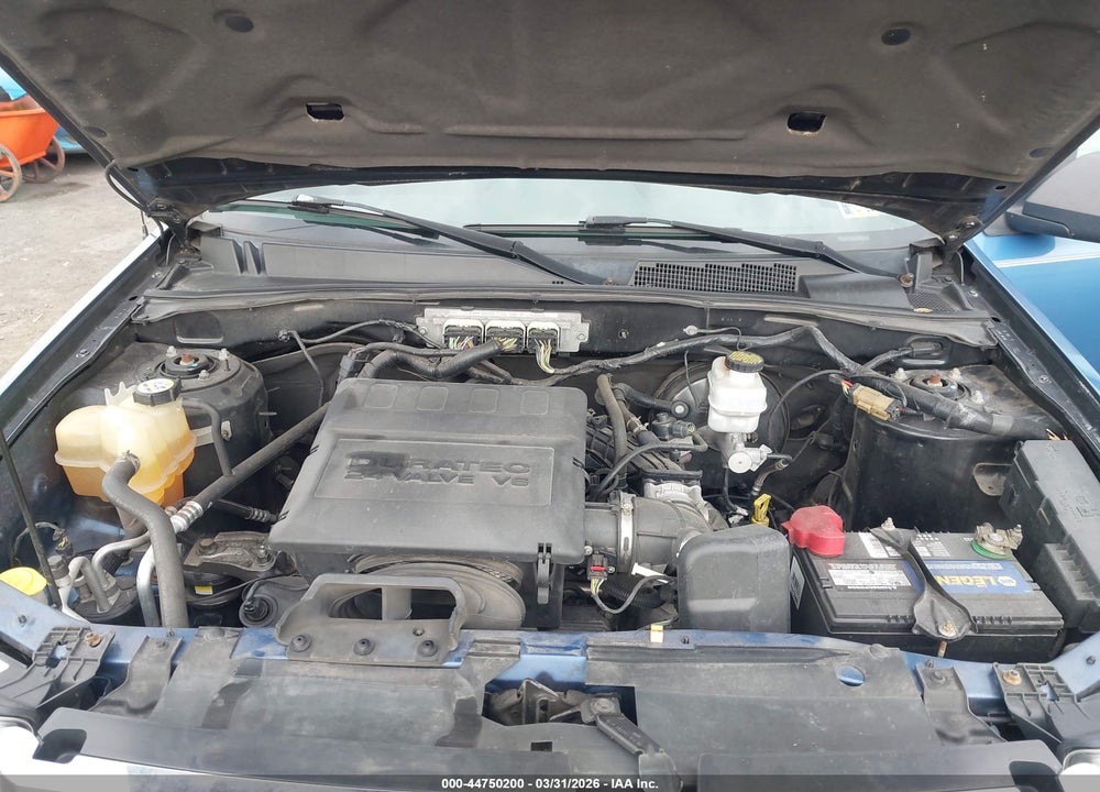 2010 FORD ESCAPE XLT VIN: 1FMCU9DG5AKC64040