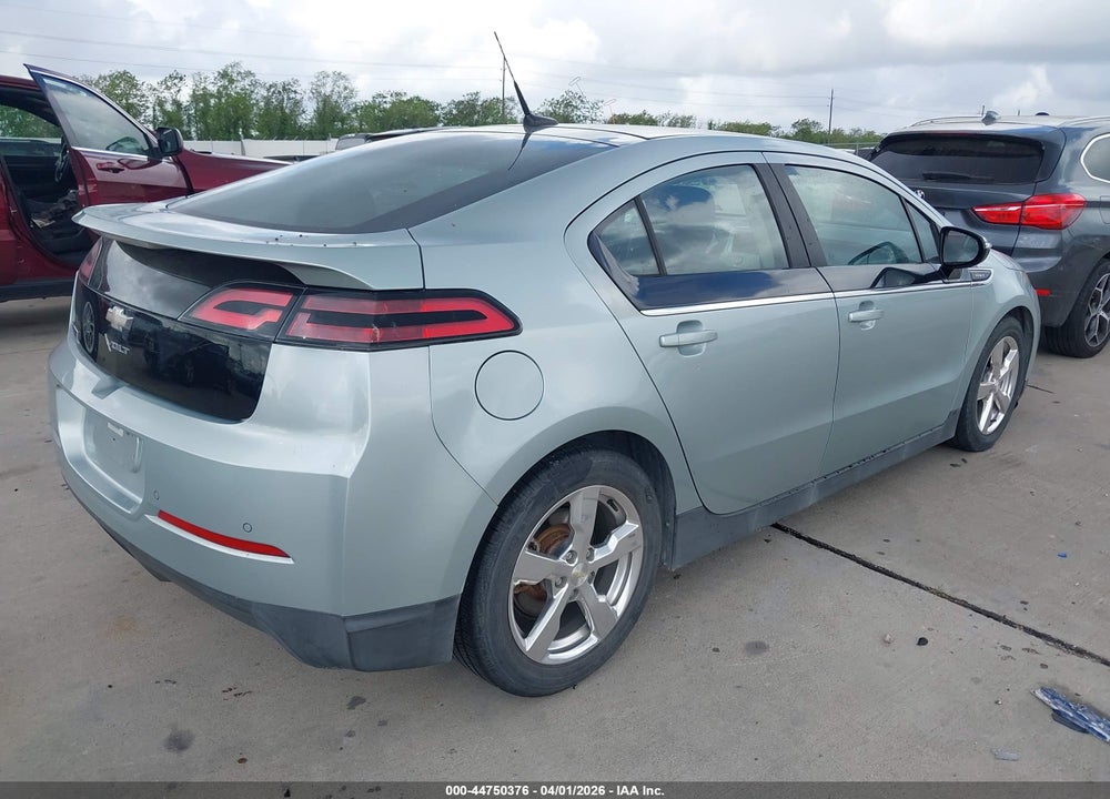2011 CHEVROLET VOLT VIN: 1G1RC6E43BU099088