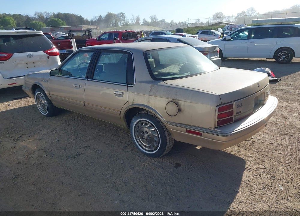 1995 OLDSMOBILE CIERA SL VIN: 1G3AJ55M0S6365997