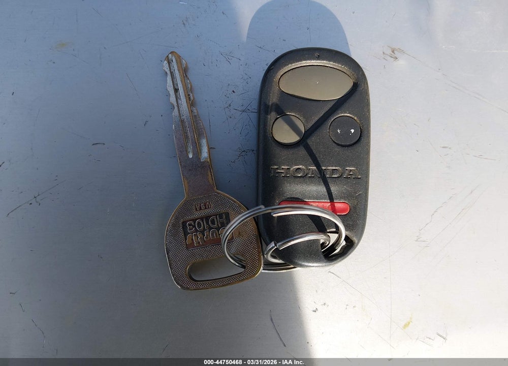 2000 HONDA CR-V EX VIN: JHLRD1768YS005753