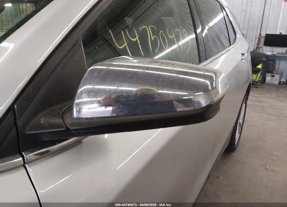 2019 CHEVROLET EQUINOX PREMIER VIN: 2GNAXPEX7K6235186