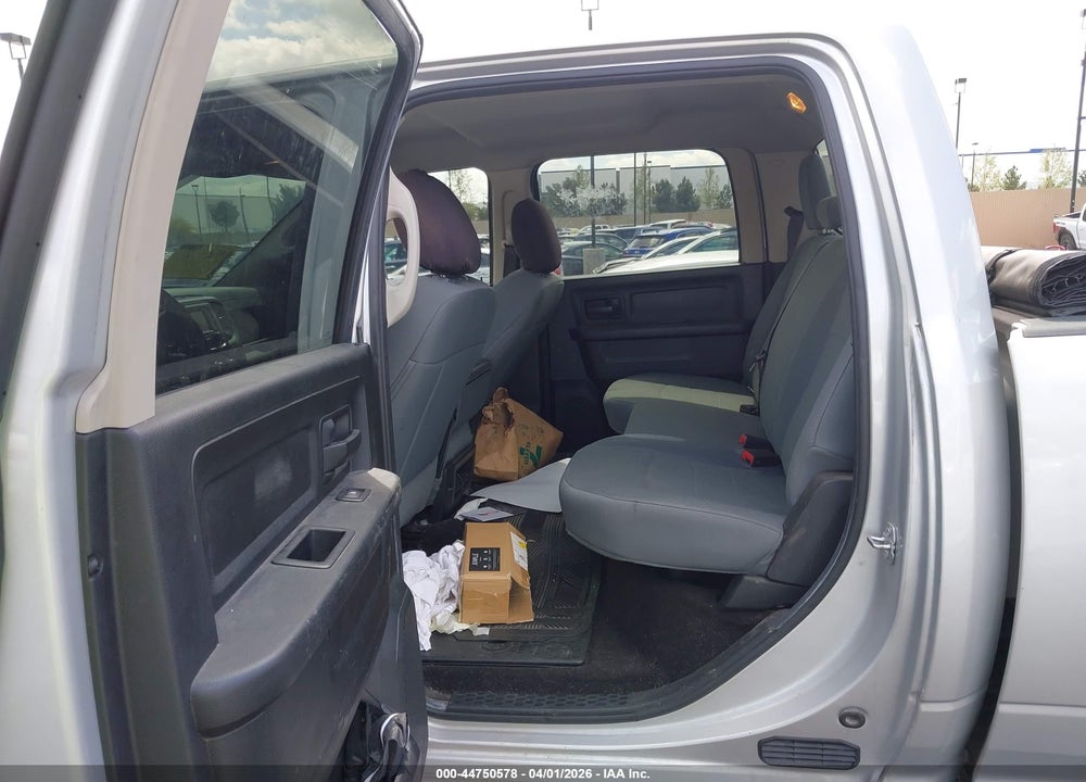 2018 RAM 2500 TRADESMAN  4X4 6'4 BOX VIN: 3C6UR5CL5JG109729