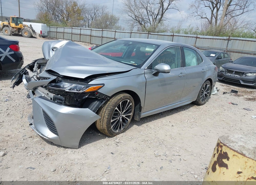 2019 TOYOTA CAMRY SE VIN: 4T1B11HK5KU829557