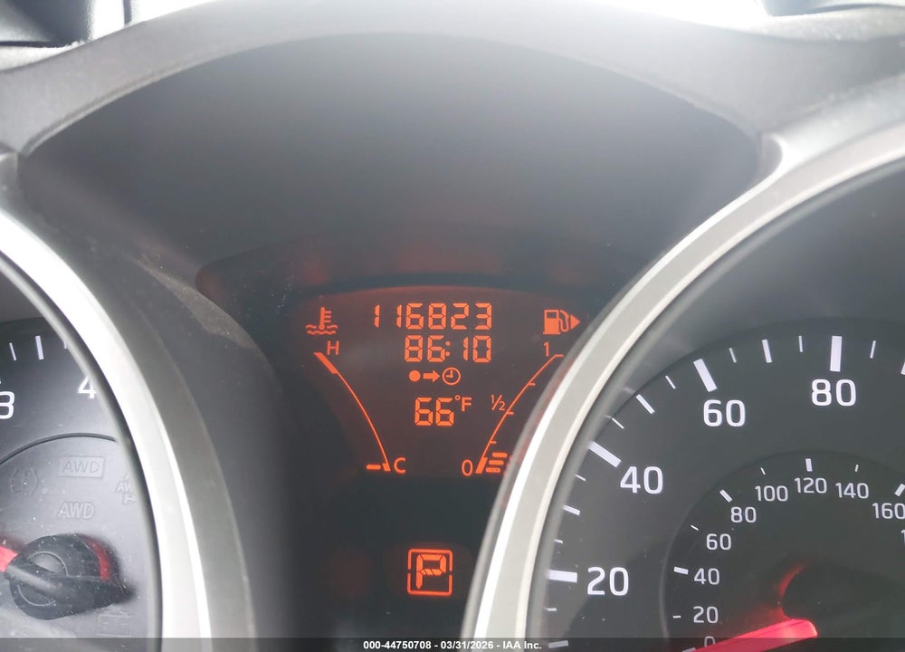 2011 NISSAN JUKE S VIN: JN8AF5MR2BT022192