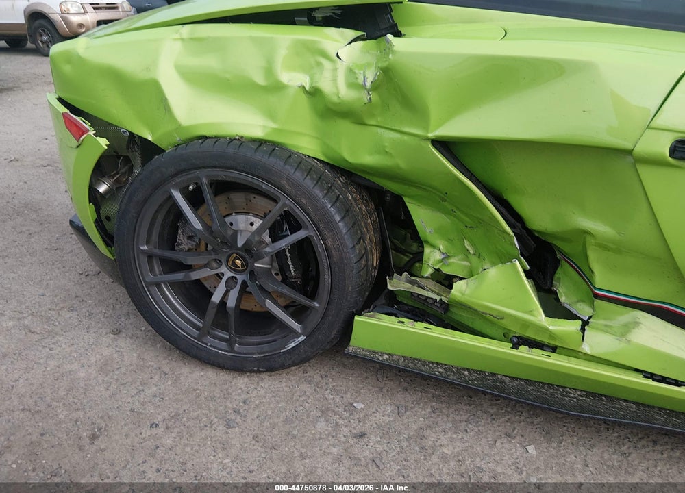 2011 LAMBORGHINI GALLARDO LP570-4 SUPERLEGGERA VIN: ZHWGU7AJ0BLA10042