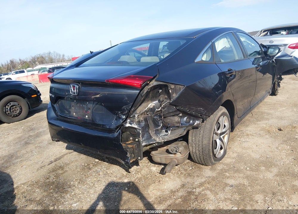 2017 HONDA CIVIC LX VIN: 2HGFC2F55HH541392