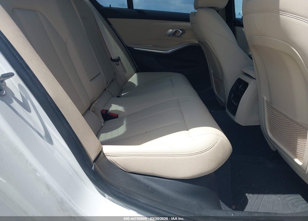 2021 BMW 330I VIN: 3MW5R1J0XM8B70701