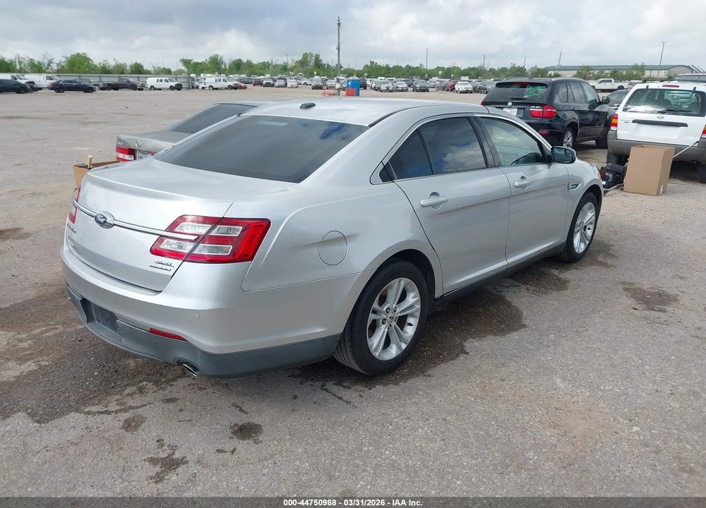 2015 FORD TAURUS SEL VIN: 1FAHP2E8XFG149773