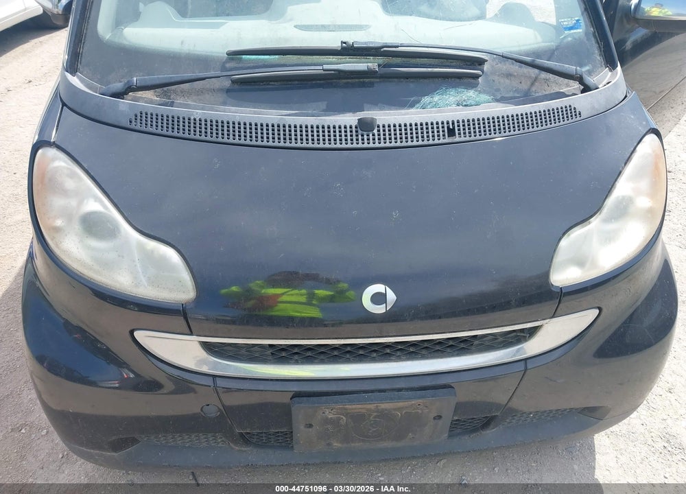 2011 SMART FORTWO PASSION/PURE VIN: WMEEJ3BA2BK432298