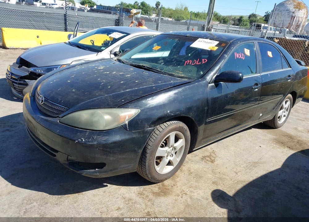 2002 TOYOTA CAMRY SE VIN: JTDBE32K820057396