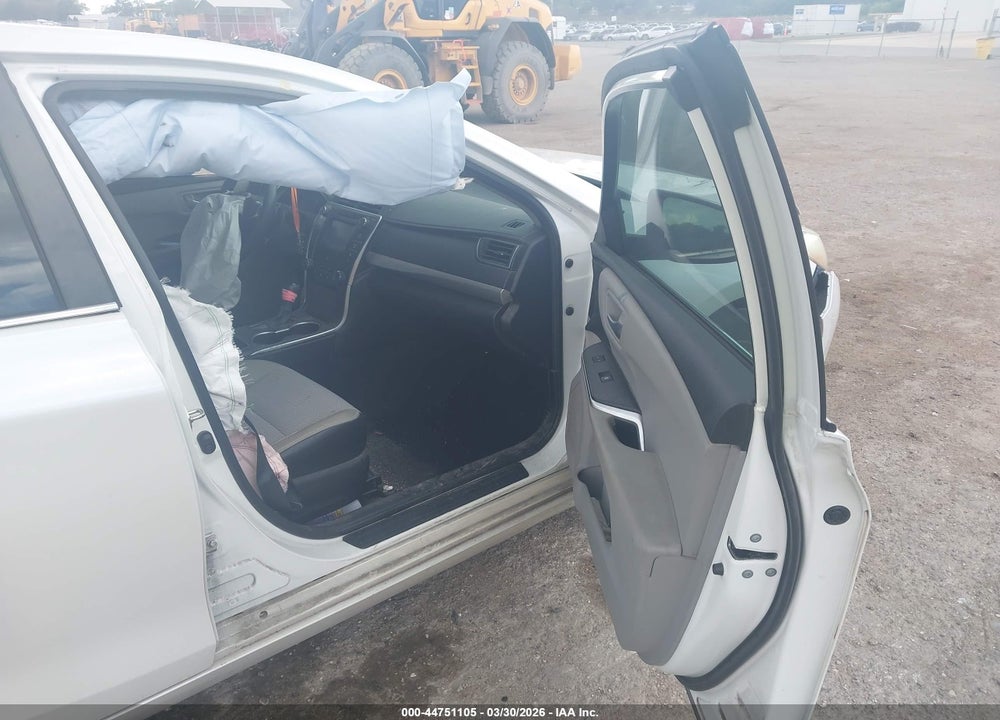 2016 TOYOTA CAMRY SE VIN: 4T1BF1FK9GU238935