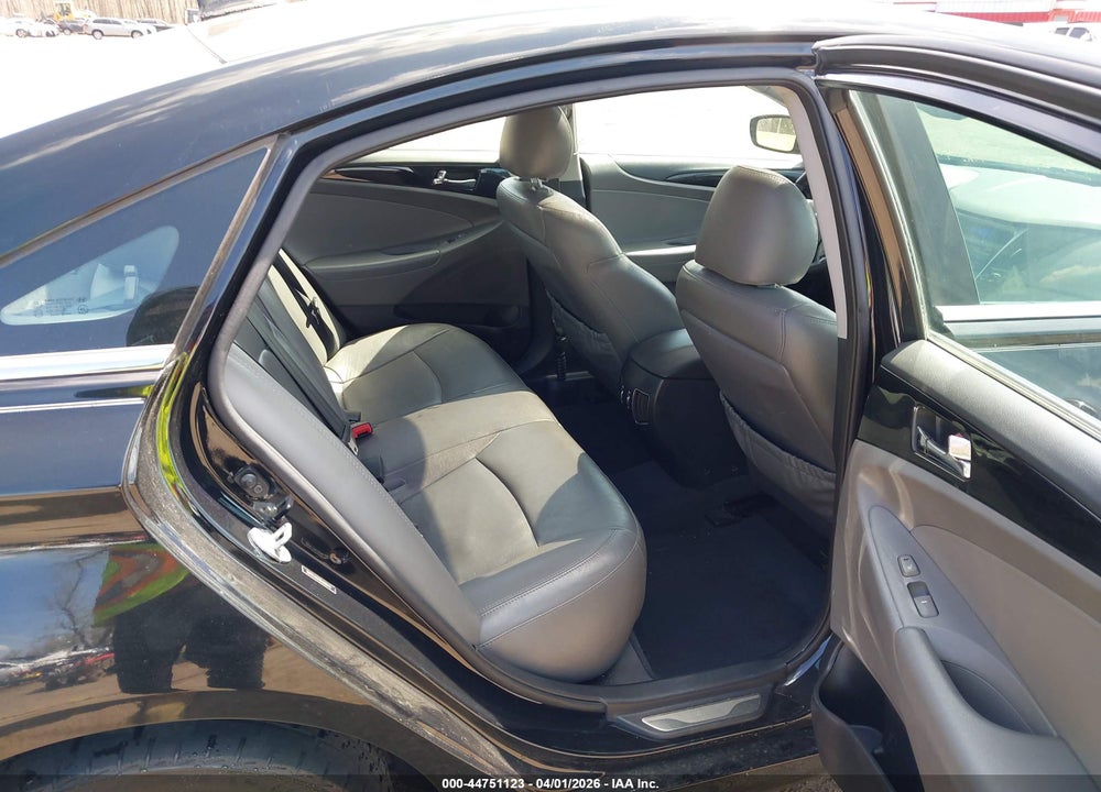 2013 HYUNDAI SONATA LIMITED VIN: 5NPEC4AC1DH608146