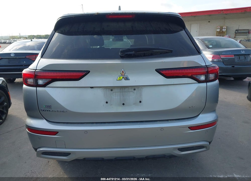2024 MITSUBISHI OUTLANDER SE 2.5 2WD/SE BLACK EDITION S-AWC/SE BLACK EDITION W/PANO ROOF S-AWC VIN: JA4J3VA85RZ026447