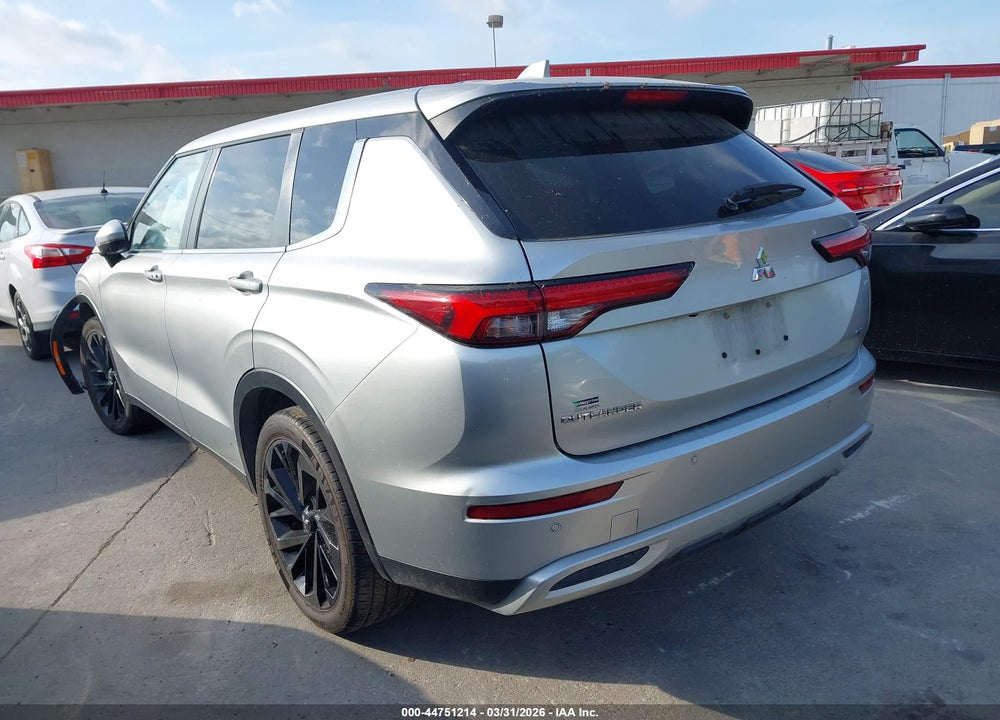 2024 MITSUBISHI OUTLANDER SE 2.5 2WD/SE BLACK EDITION S-AWC/SE BLACK EDITION W/PANO ROOF S-AWC VIN: JA4J3VA85RZ026447