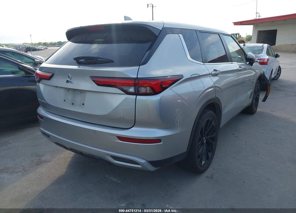 2024 MITSUBISHI OUTLANDER SE 2.5 2WD/SE BLACK EDITION S-AWC/SE BLACK EDITION W/PANO ROOF S-AWC VIN: JA4J3VA85RZ026447