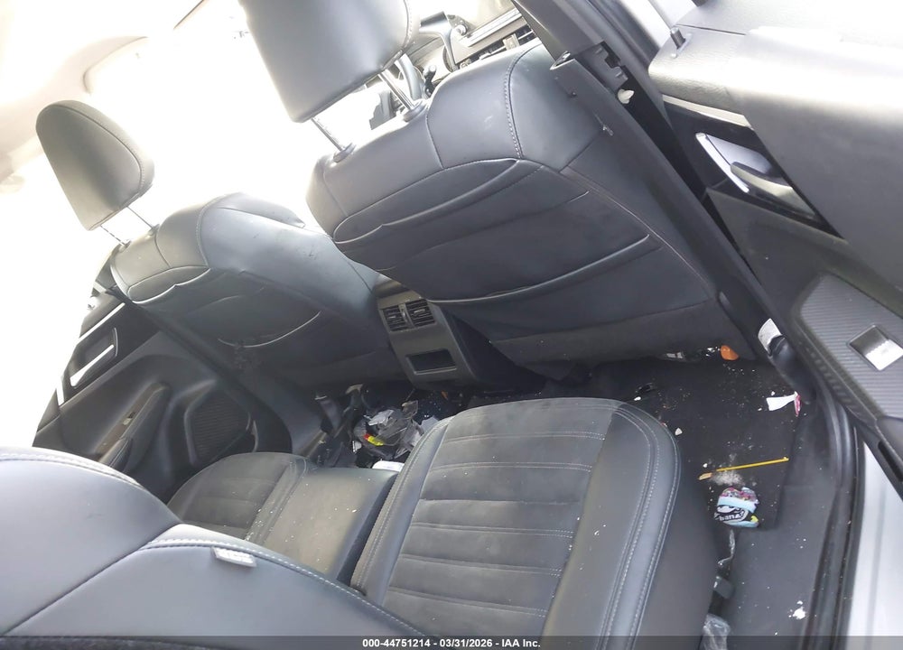 2024 MITSUBISHI OUTLANDER SE 2.5 2WD/SE BLACK EDITION S-AWC/SE BLACK EDITION W/PANO ROOF S-AWC VIN: JA4J3VA85RZ026447