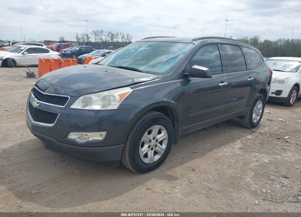 2011 CHEVROLET TRAVERSE LS VIN: 1GNKRFED2BJ224033