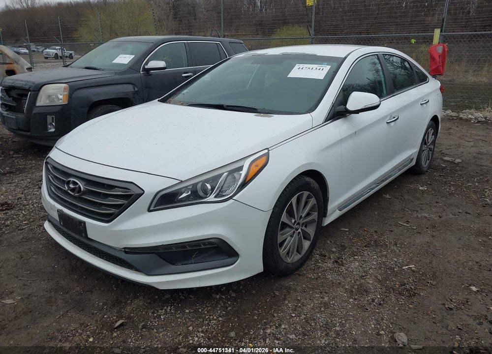2015 HYUNDAI SONATA SPORT VIN: 5NPE34AF5FH248411