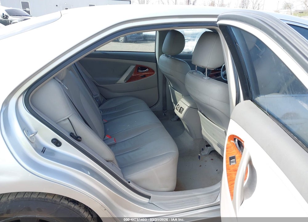 2009 TOYOTA CAMRY XLE VIN: 4T1BE46K59U802751
