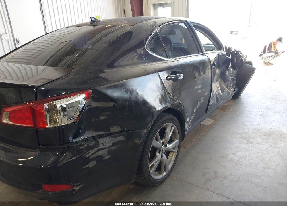 2009 LEXUS IS 250 VIN: JTHBK262795094609