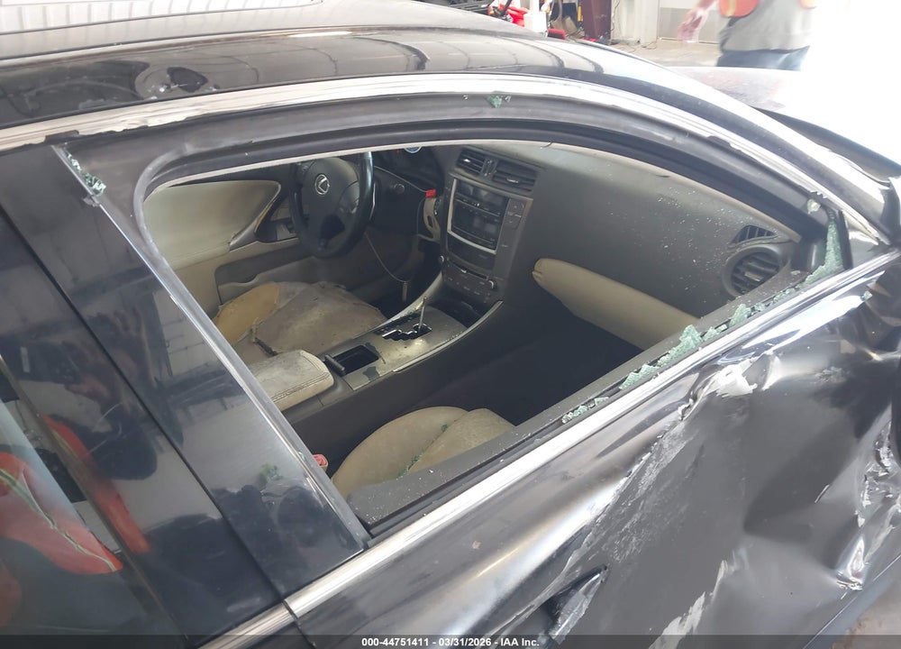 2009 LEXUS IS 250 VIN: JTHBK262795094609