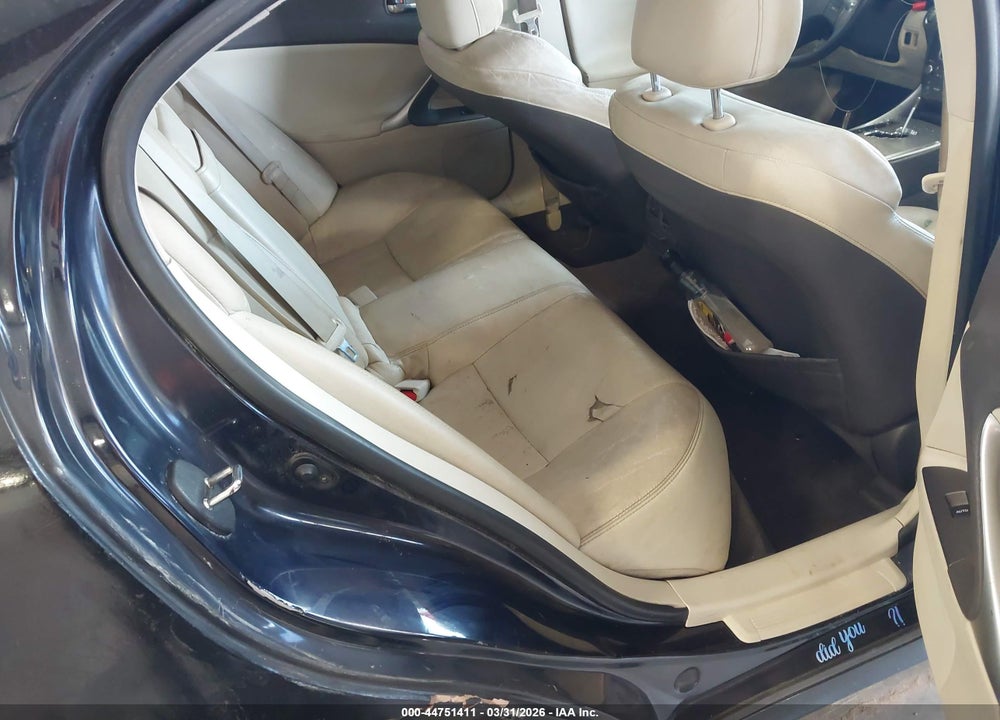 2009 LEXUS IS 250 VIN: JTHBK262795094609