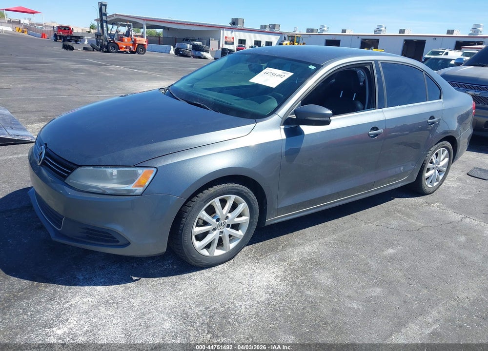 2014 VOLKSWAGEN JETTA 1.8T SE VIN: 3VWD07AJ4EM229574