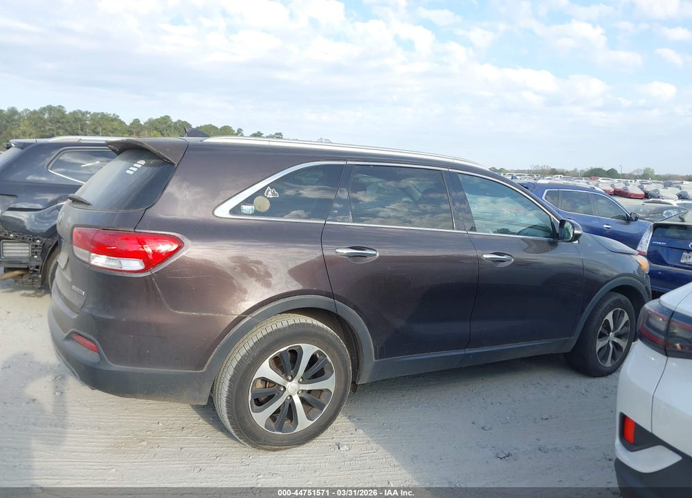 2016 KIA SORENTO 2.0T EX VIN: 5XYPH4A13GG018034