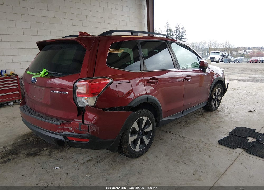 2018 SUBARU FORESTER 2.5I LIMITED VIN: JF2SJARC0JH565104