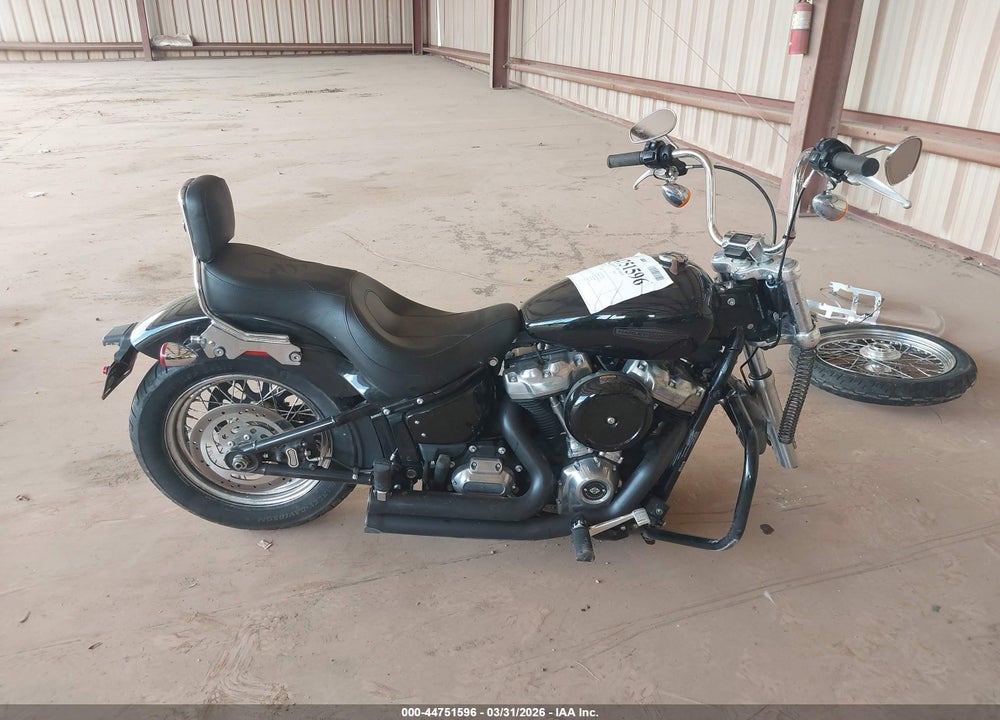 2020 HARLEY-DAVIDSON FXST VIN: 1HD1BVJ19LB076388