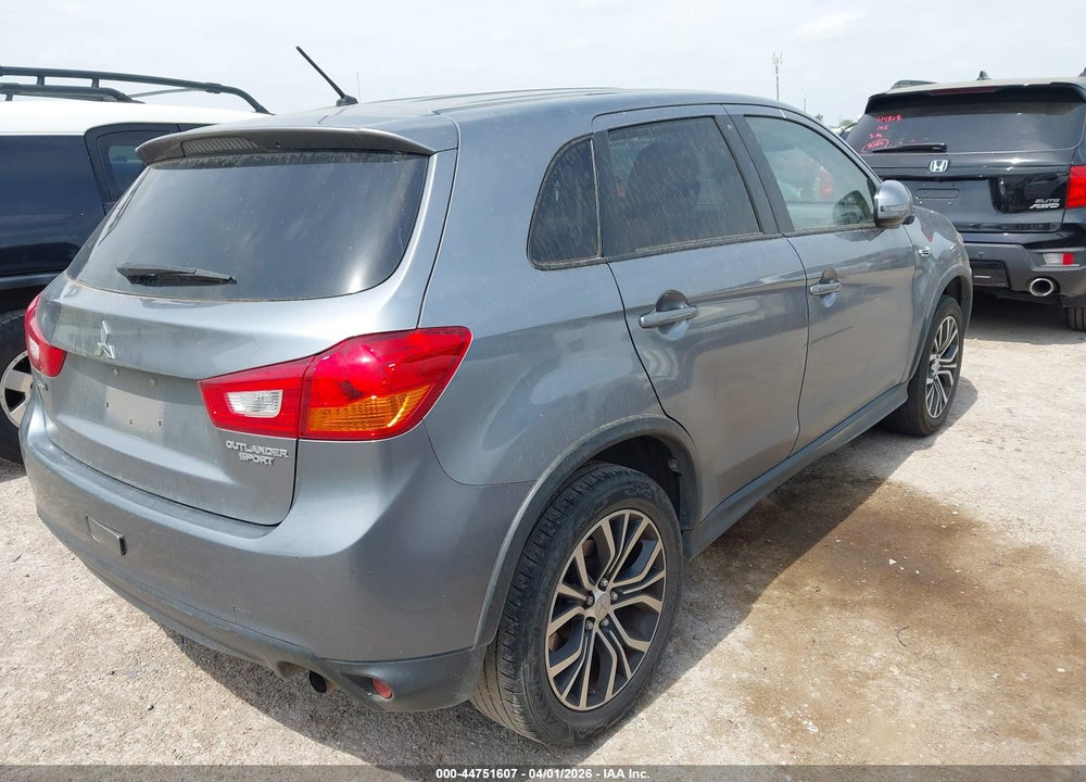 2016 MITSUBISHI OUTLANDER SPORT 2.0 ES VIN: JA4AP3AU9GZ027359
