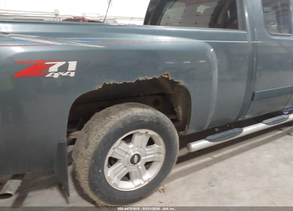 2007 CHEVROLET SILVERADO 1500 LT1 VIN: 1GCEK19077E503806