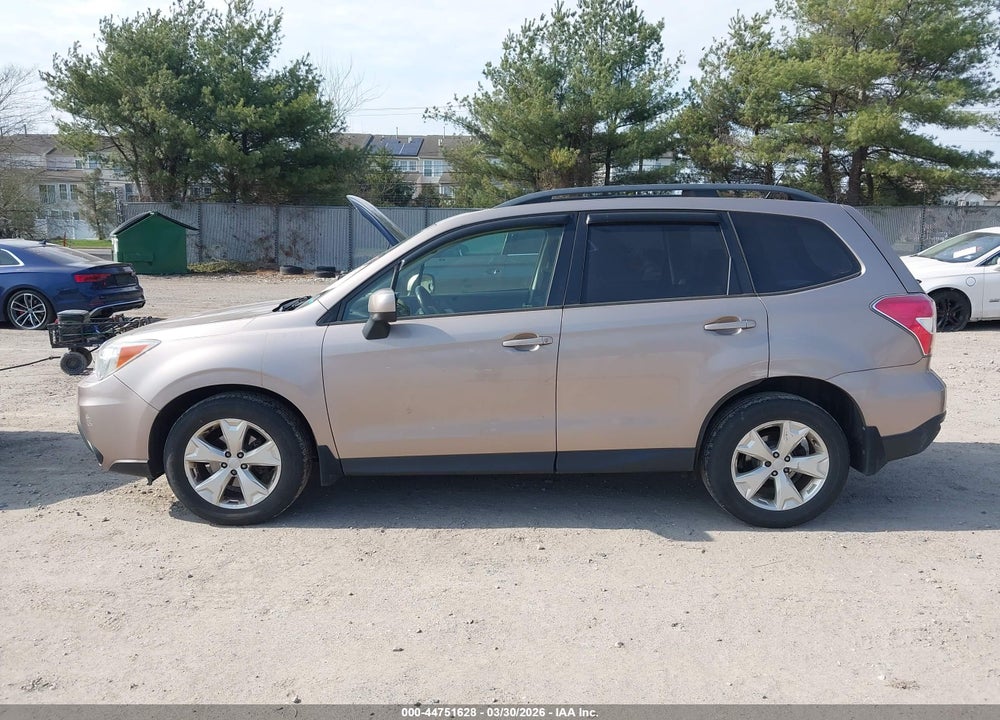 2014 SUBARU FORESTER 2.5I PREMIUM VIN: JF2SJAEC6EH485804