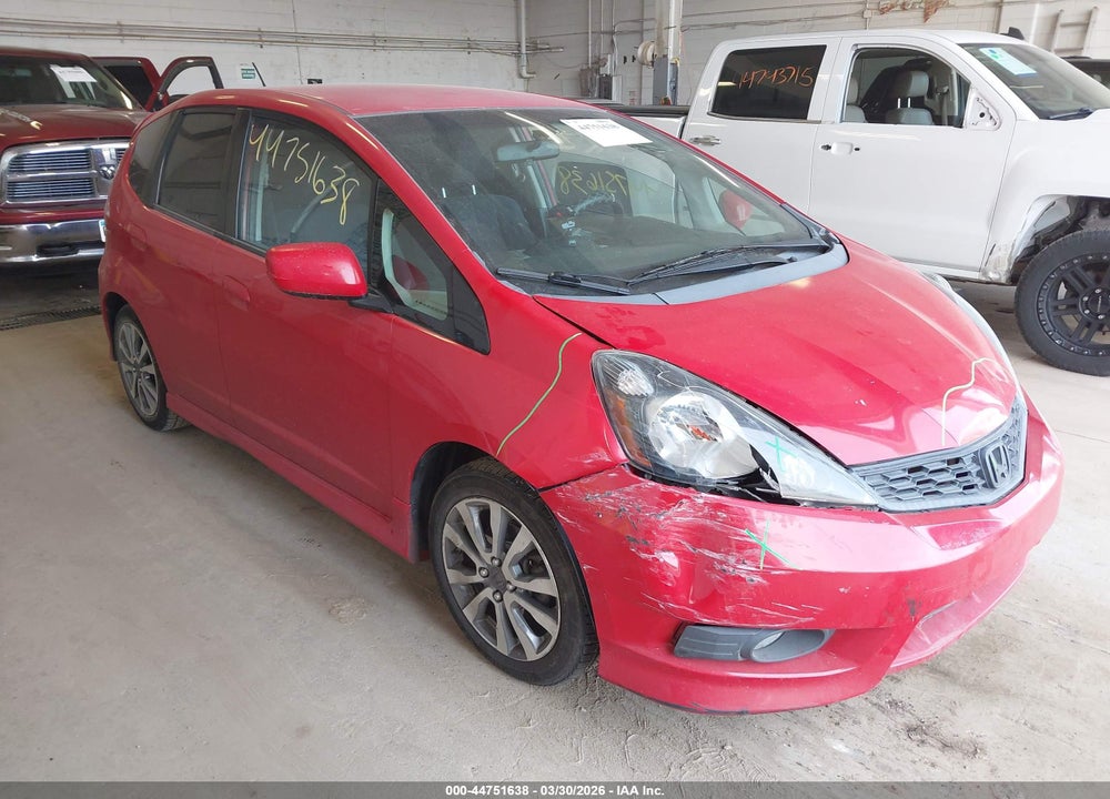 2012 HONDA FIT SPORT VIN: JHMGE8H5XCC008882