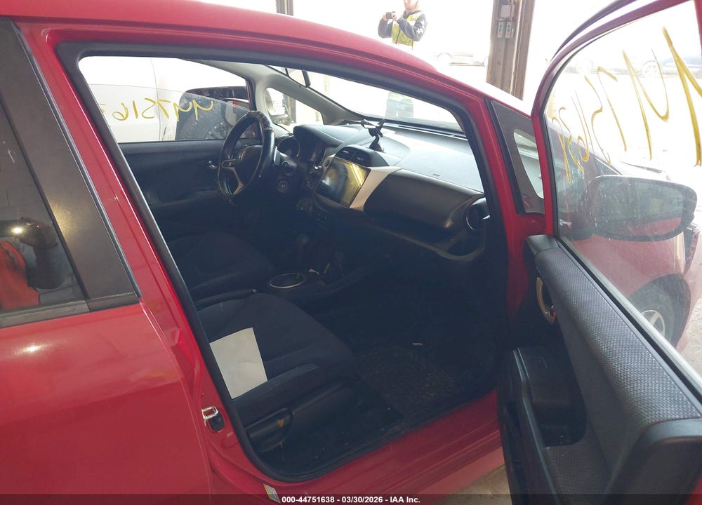 2012 HONDA FIT SPORT VIN: JHMGE8H5XCC008882