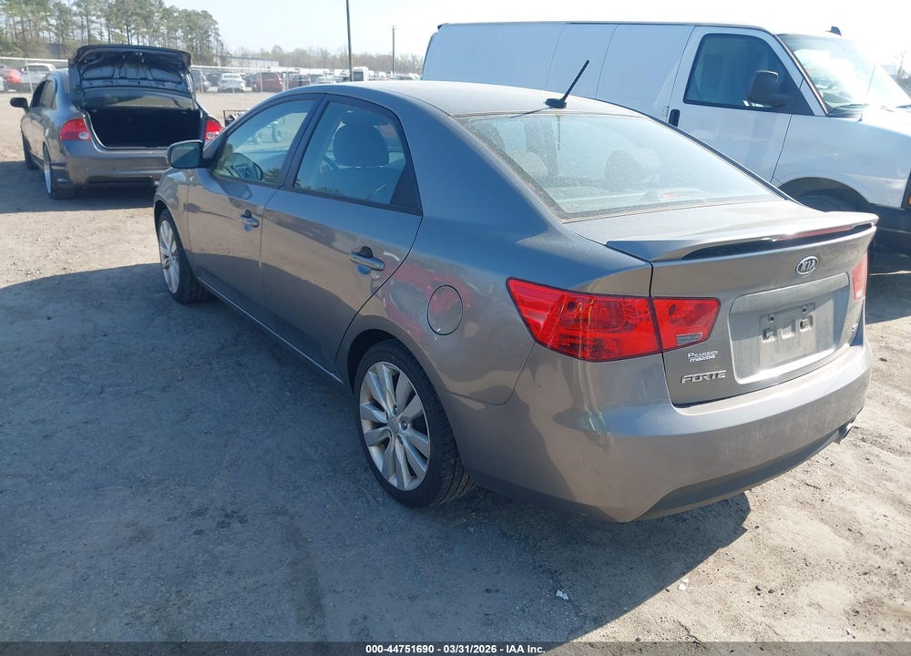 2013 KIA FORTE SX VIN: KNAFW4A30D5670484