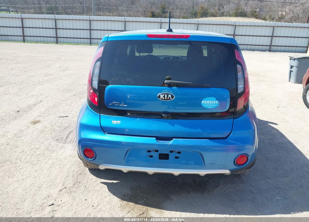 2018 KIA SOUL + VIN: KNDJP3A55J7554736