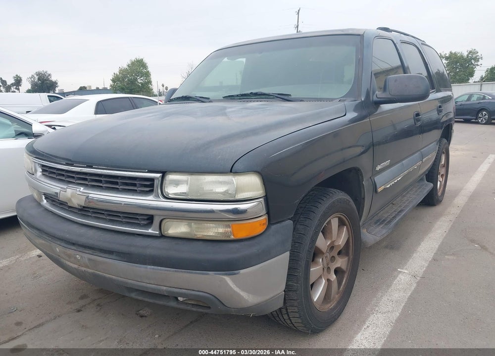 2003 CHEVROLET TAHOE LS VIN: 1GNEC13V43R203104