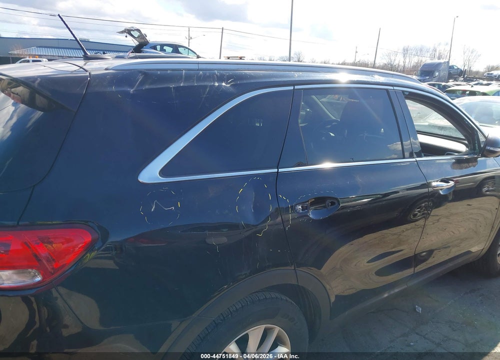 2017 KIA SORENTO 2.4L LX VIN: 5XYPG4A38HG294246