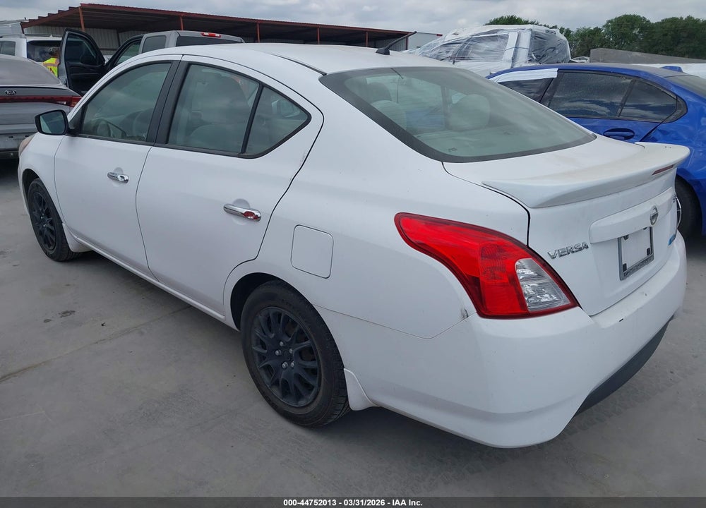 2016 NISSAN VERSA 1.6 SV VIN: 3N1CN7AP9GL861812