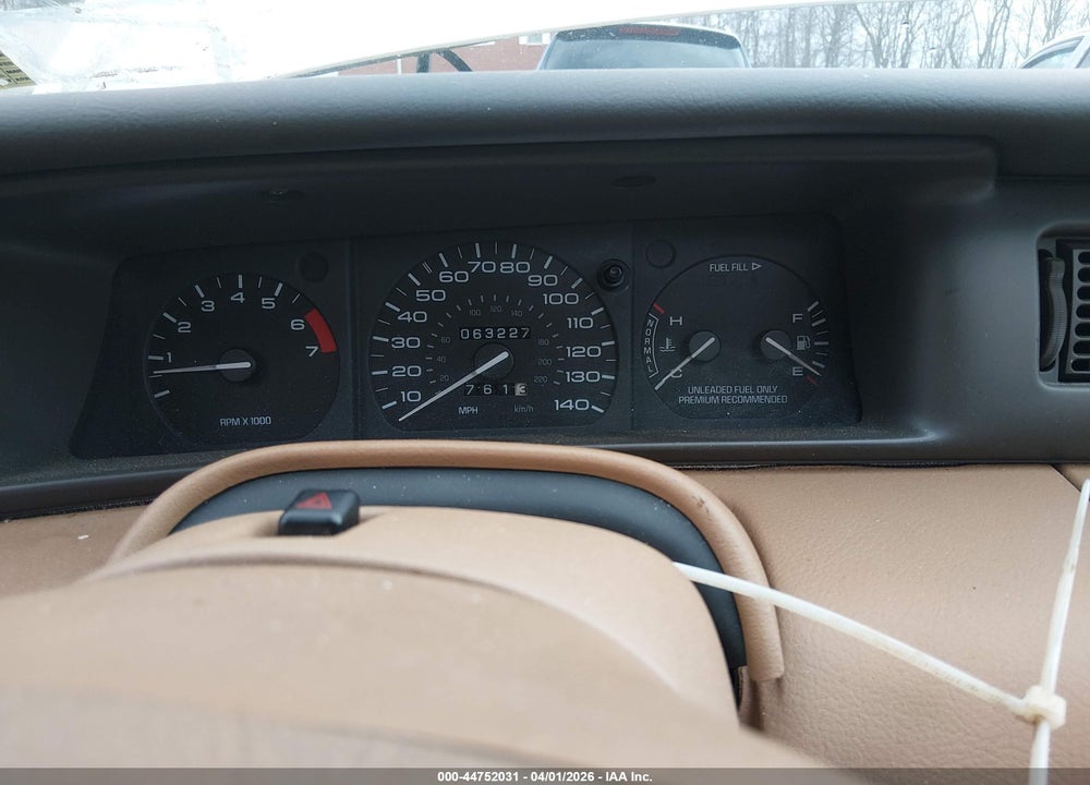 1995 LINCOLN MARK VIII LSC VIN: 1LNLM91V4SY604375