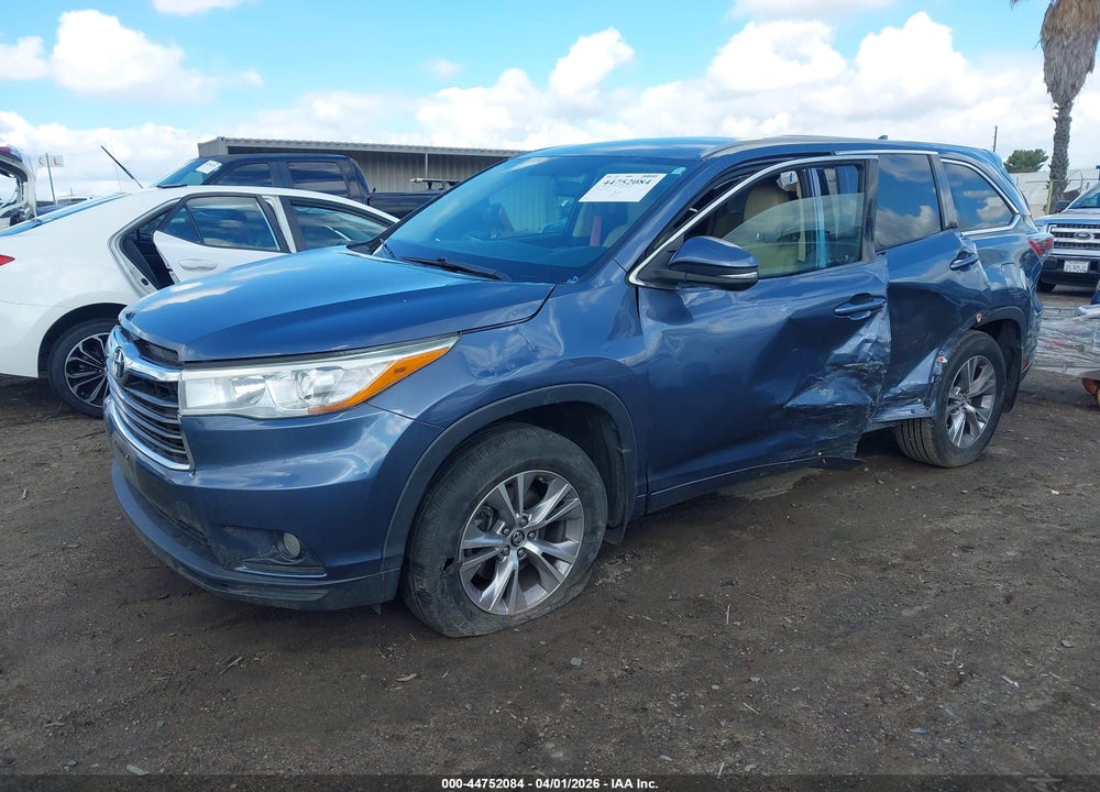 2016 TOYOTA HIGHLANDER LE PLUS V6 VIN: 5TDBKRFH3GS350203