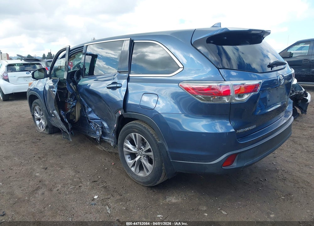 2016 TOYOTA HIGHLANDER LE PLUS V6 VIN: 5TDBKRFH3GS350203