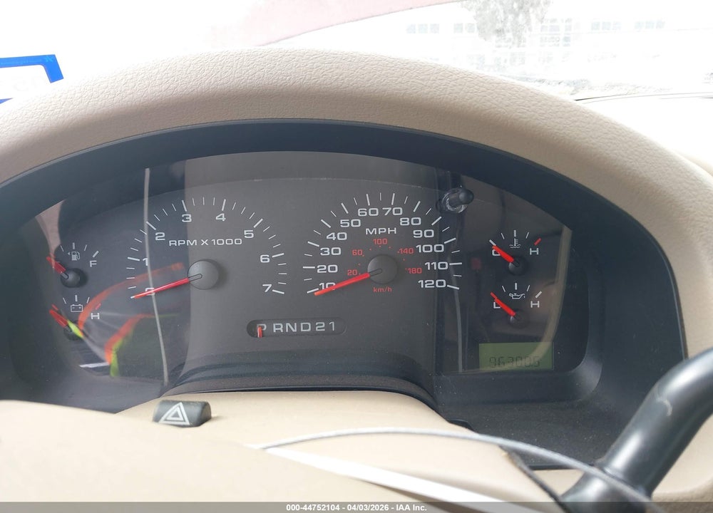 2004 FORD F-150 STX/XL/XLT VIN: 1FTRX12W14NA51820